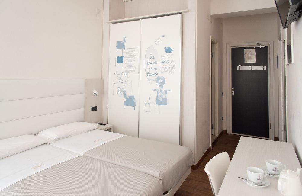 Hotel Nettuno 페자로 외부 사진
